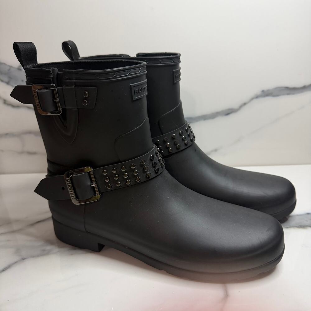 Hunter EUC Women's Matte Black Studded Biker Rain Boots Sz 9 Waterproof Moto